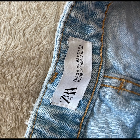 Zara Jeans LightWash - Picture 4 of 4
